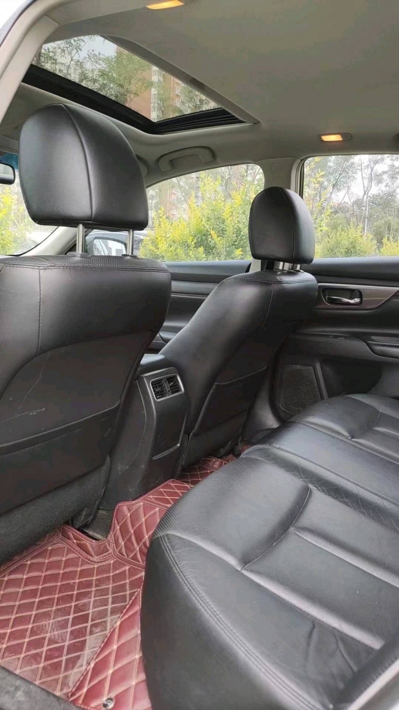 邯郸16年日产天籁4