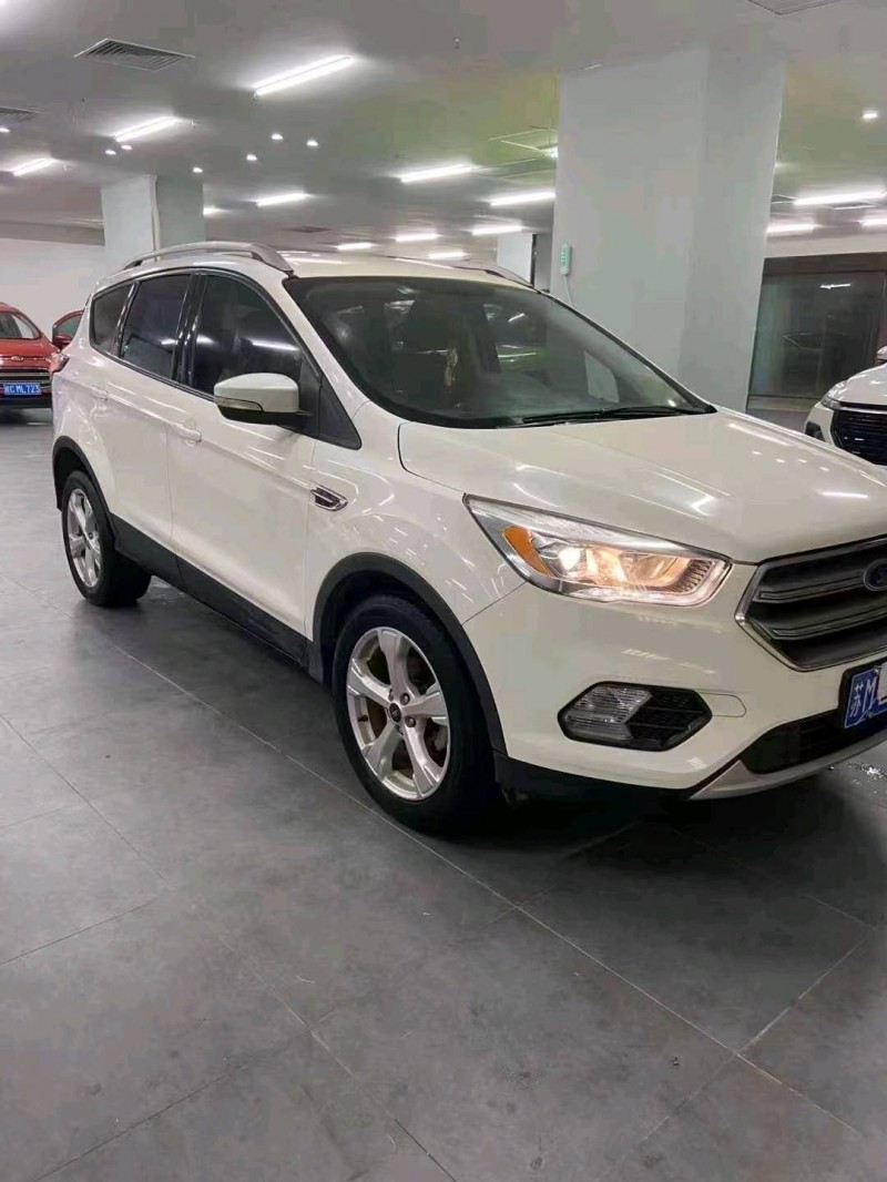 淮南17年福特翼虎2