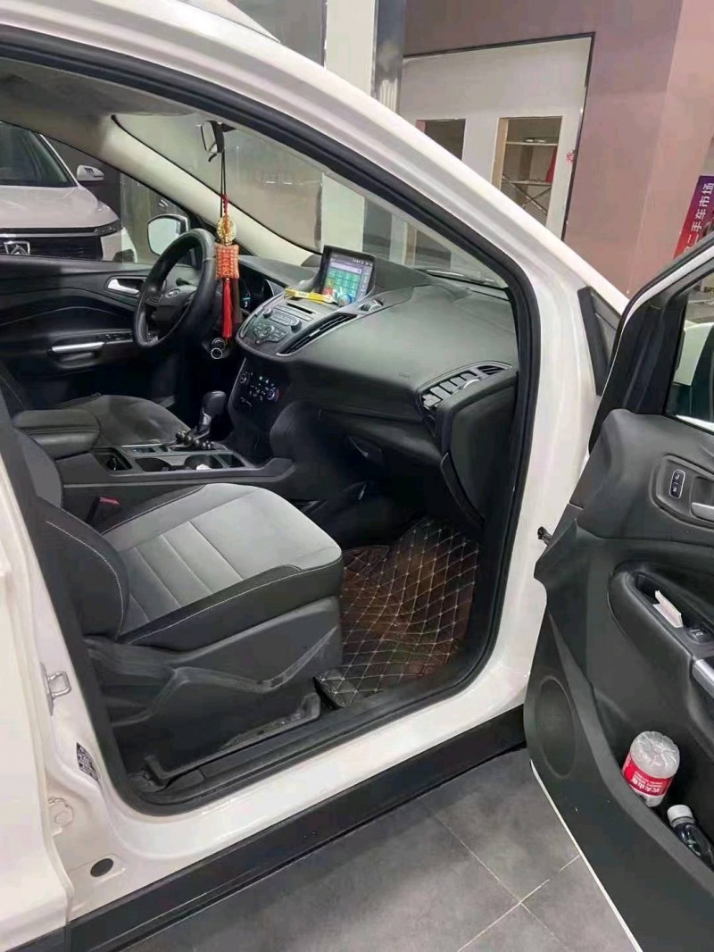 淮南17年福特翼虎6