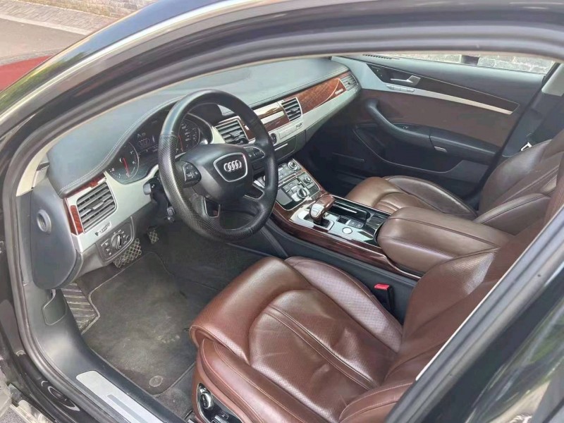 济宁13年奥迪A8L4