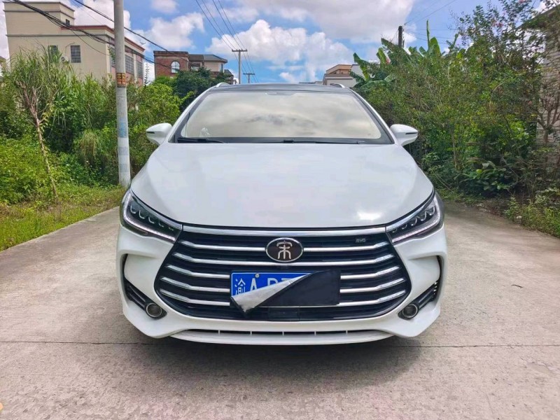 汕头18年比亚迪宋MAX1