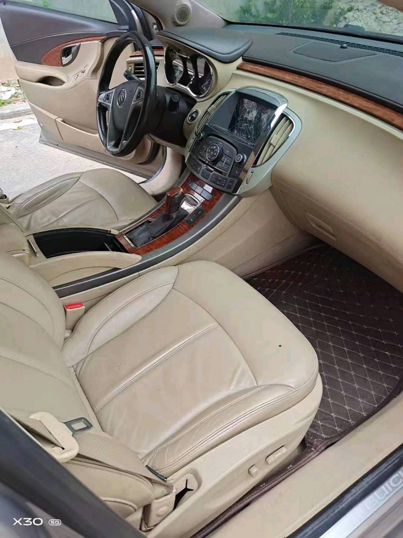 嘉兴13年别克君越7