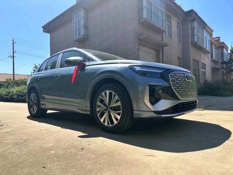 东营23年奥迪Q43