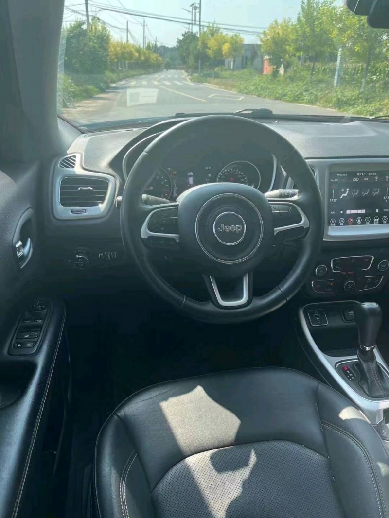 苏州19年Jeep指南者4