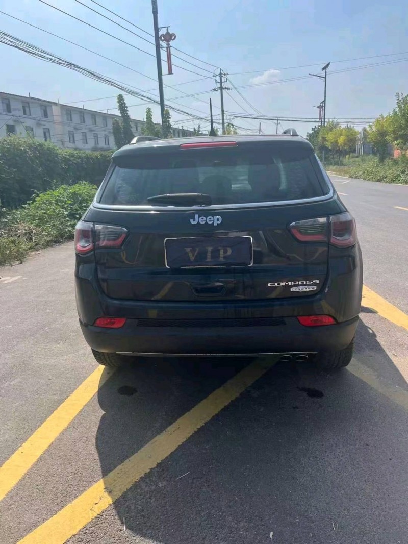 苏州19年Jeep指南者8