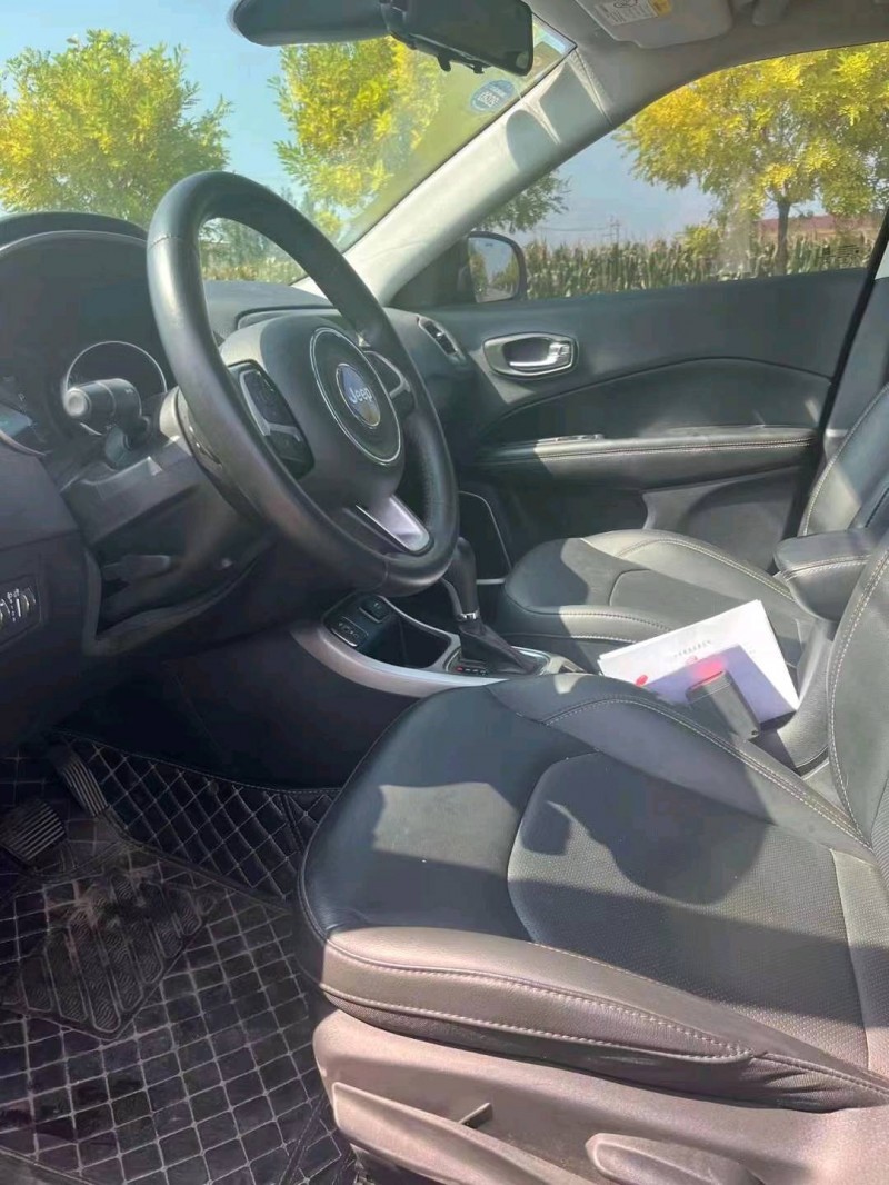 苏州19年Jeep指南者9