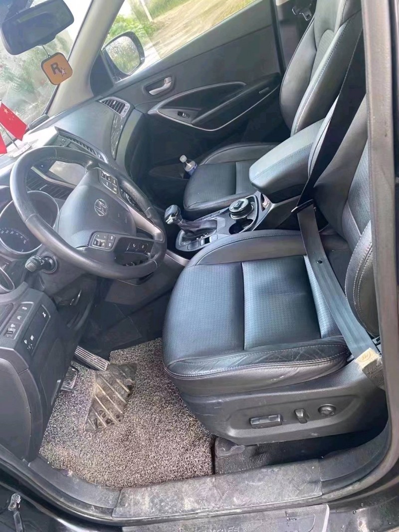 邯郸14年现代新胜达5