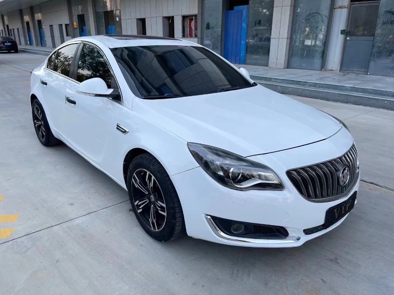 济宁14年别克君威2