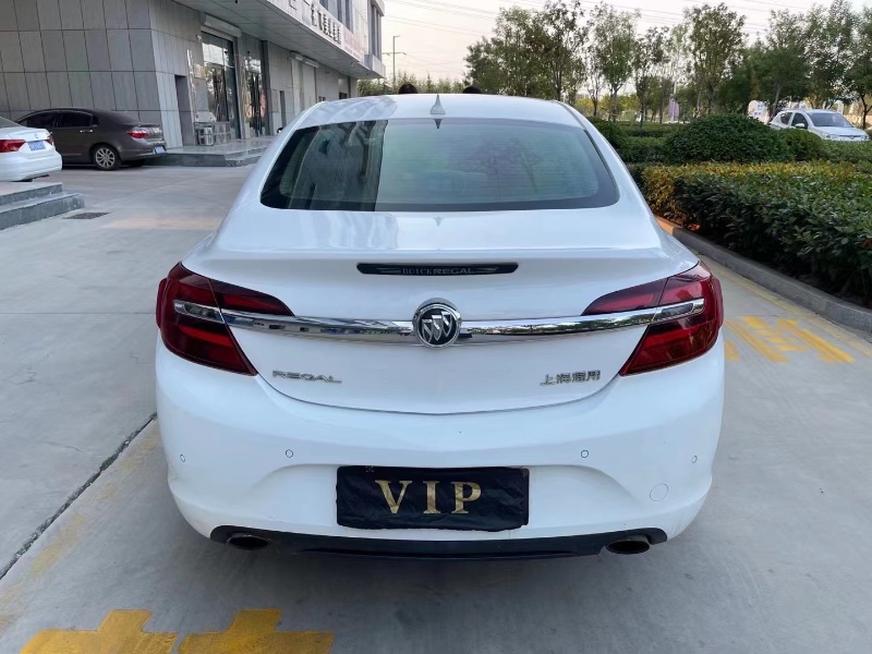 济宁14年别克君威4