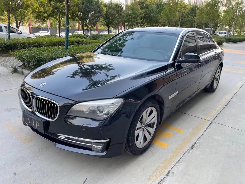 济宁13年宝马7系3