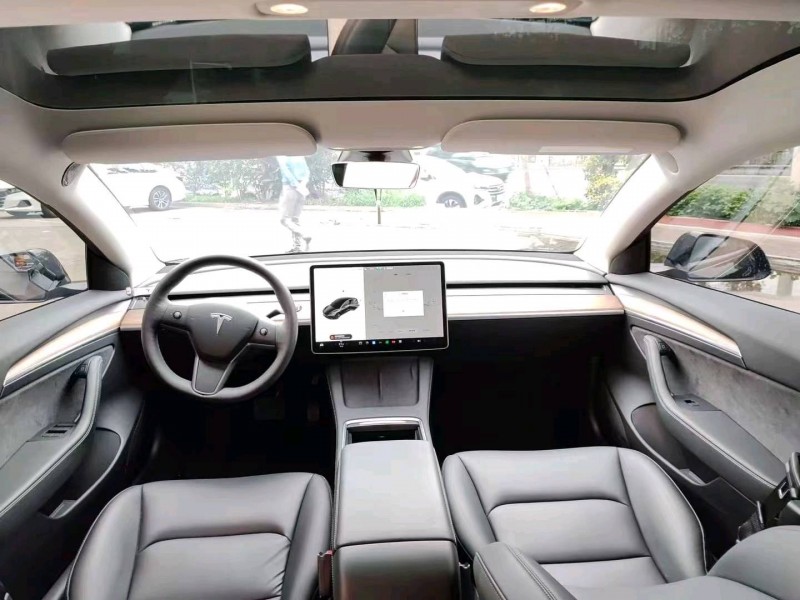 汕頭21年特斯拉MODEL 38
