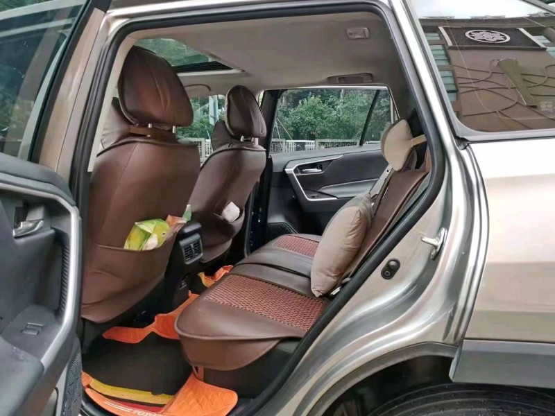 珠海22年丰田RAV48