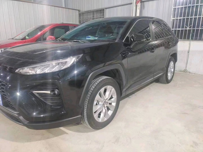 邯郸23年丰田威兰达2