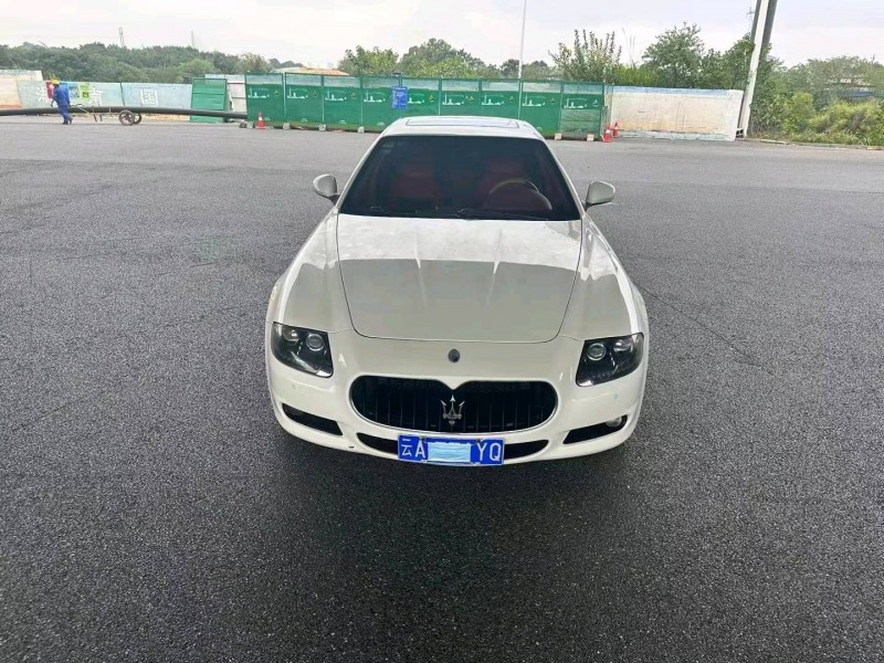 湘潭12年瑪莎拉蒂總裁1