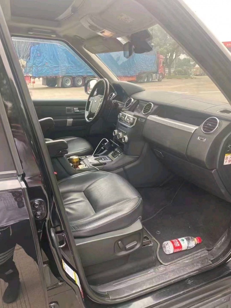 淄博16年路虎发现4