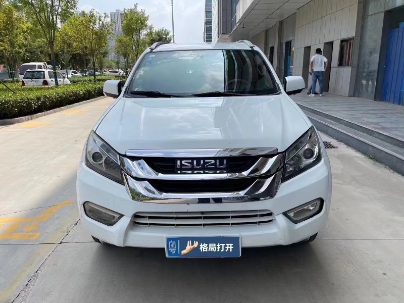 济宁17年五十铃牧游侠1