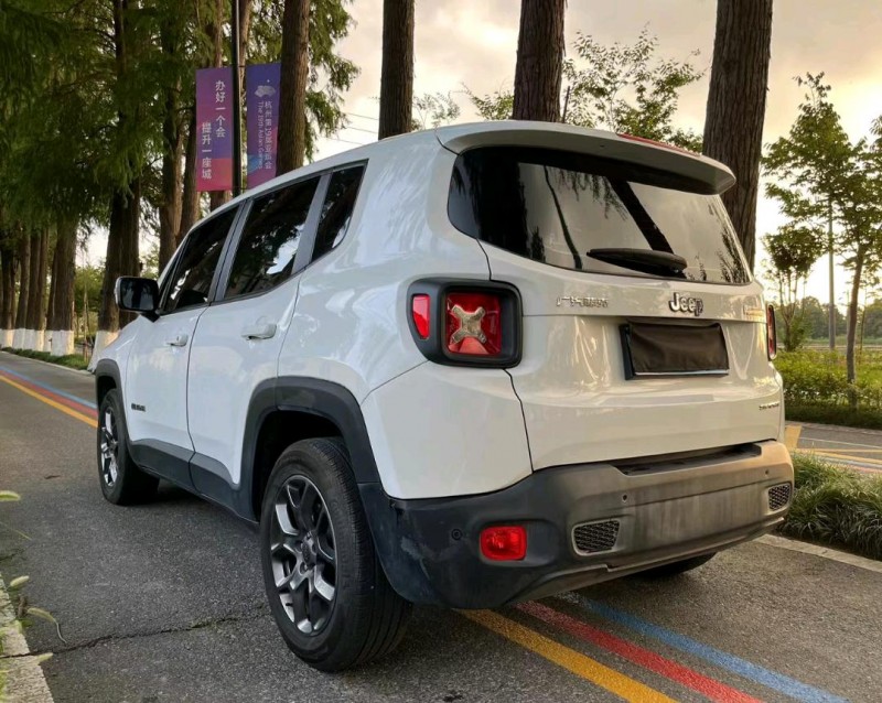 杭州18年Jeep自由俠4