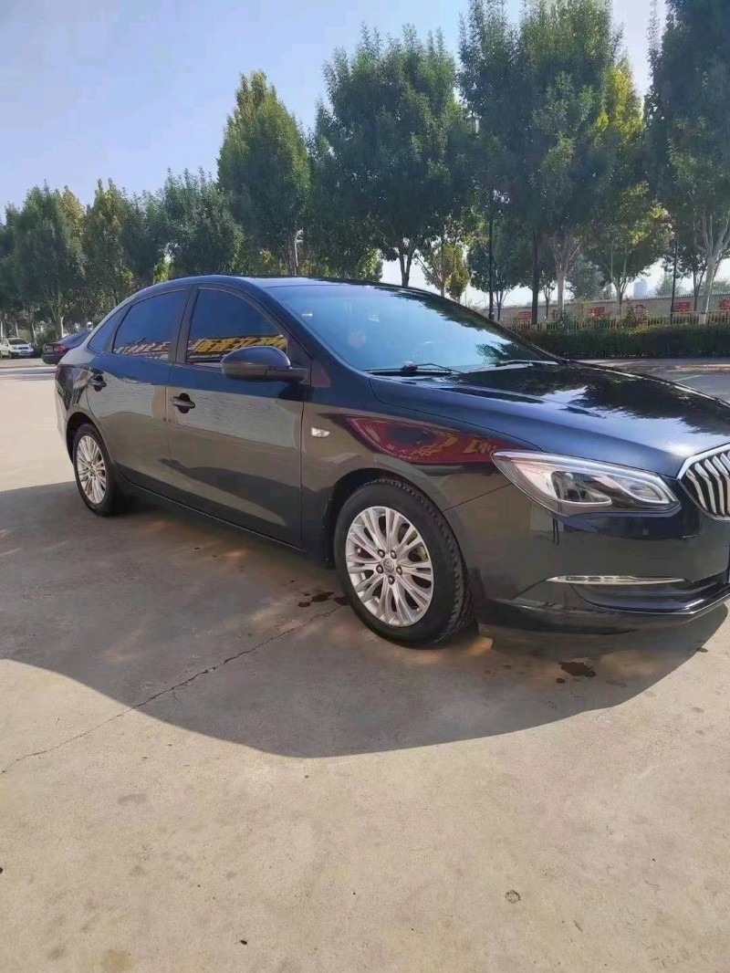 菏泽16年别克英朗2