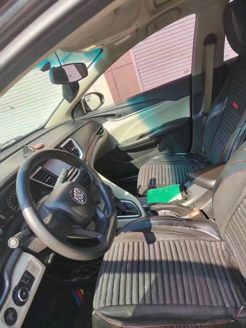 菏泽16年别克英朗6