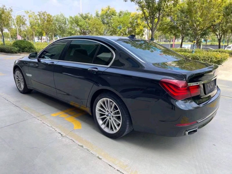 济宁14年宝马7系4