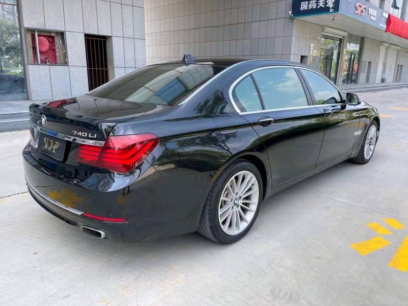 济宁14年宝马7系6