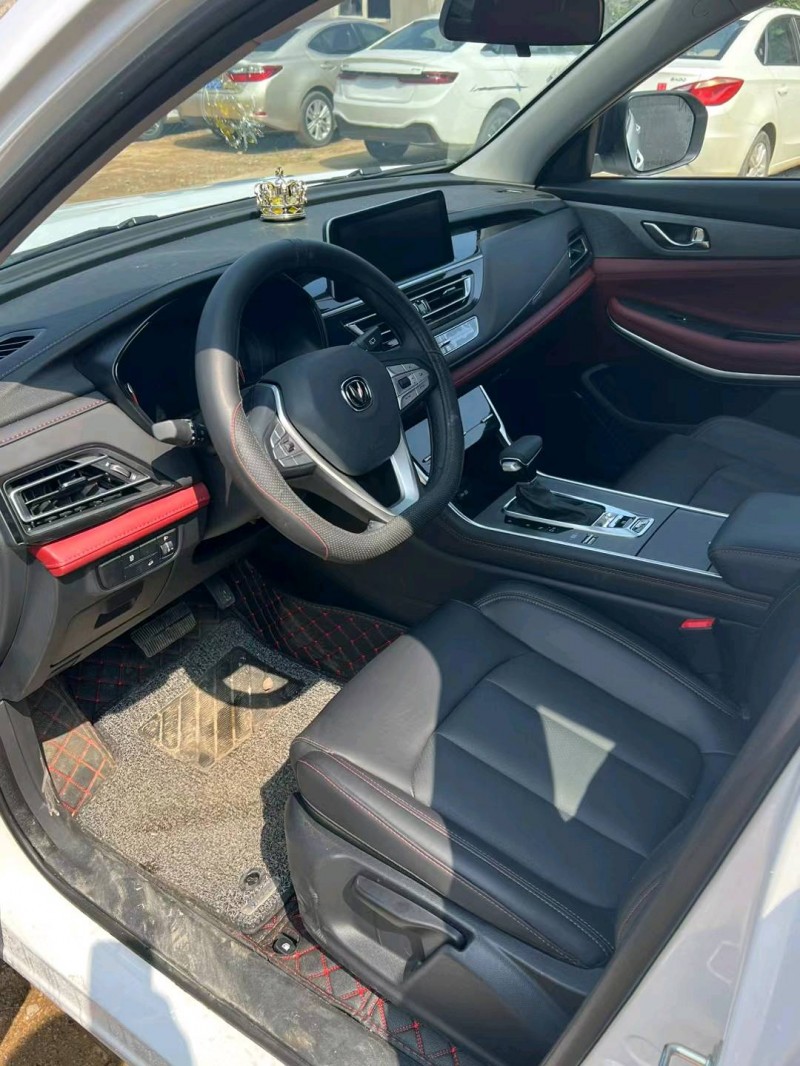 淄博23年长安汽车CS754