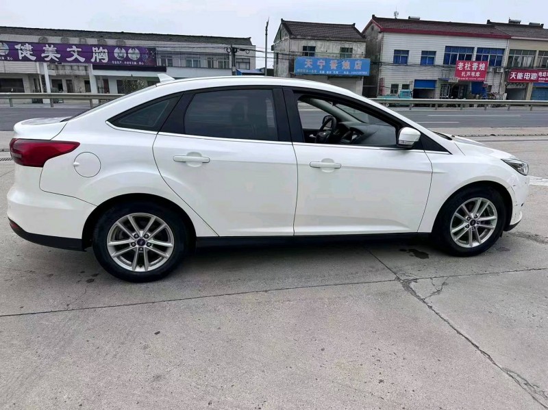常州18年福特福克斯4
