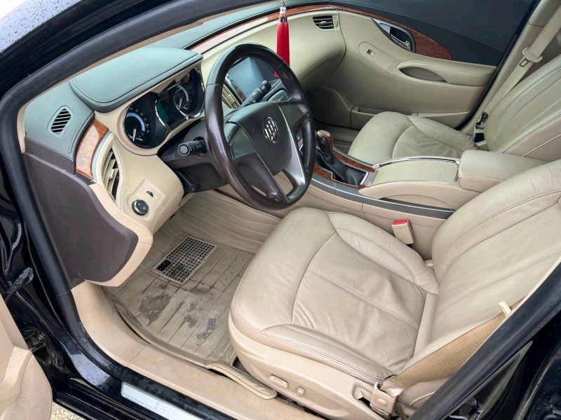 常州14年别克君越5