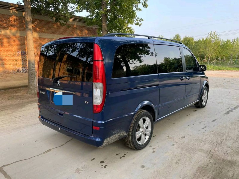 邯郸11年奔驰唯雅诺4