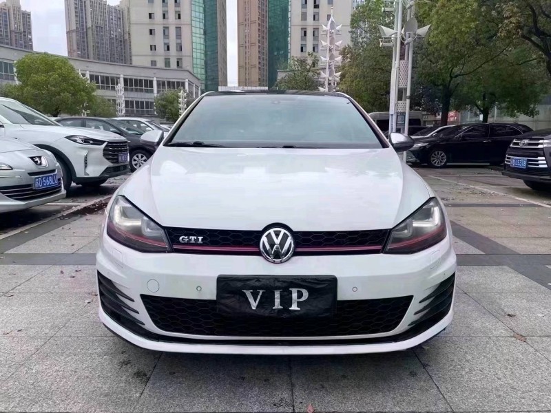 苏州16年大众高尔夫1