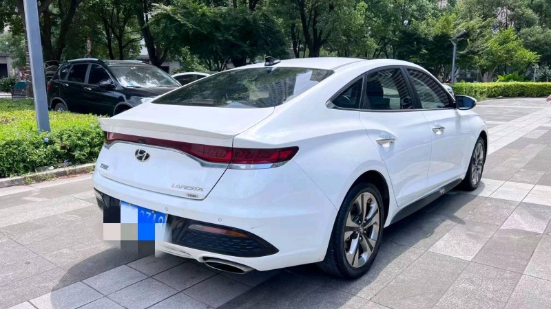 嘉兴19年现代菲斯塔3