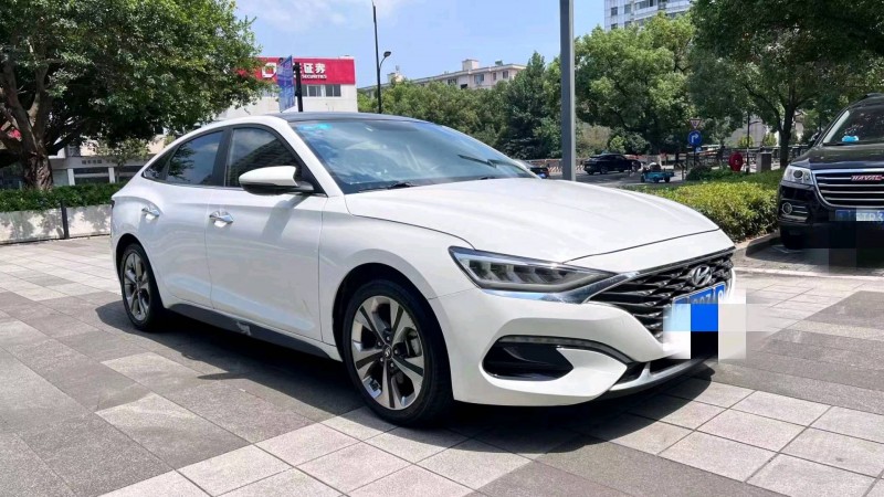 嘉兴19年现代菲斯塔8