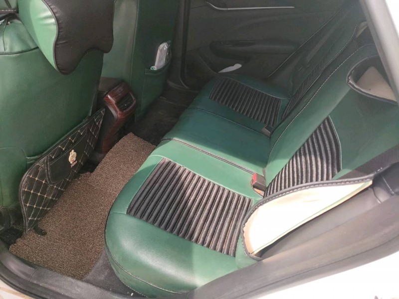 常州19年别克英朗5