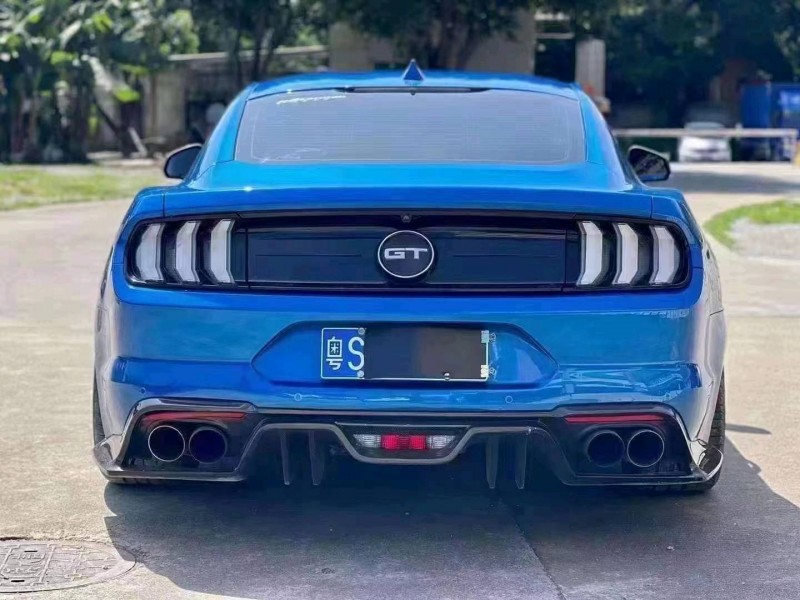 汕头19年福特野马2