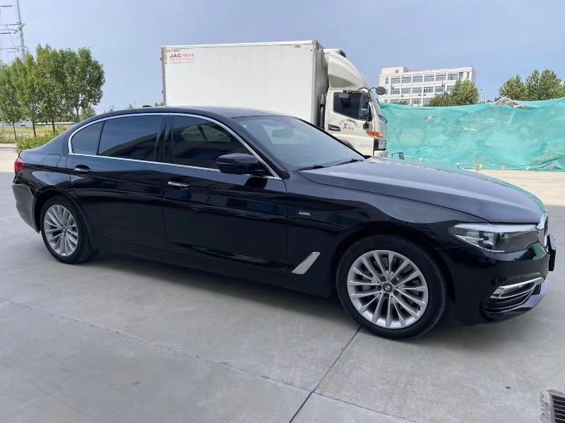 济南17年宝马5系5