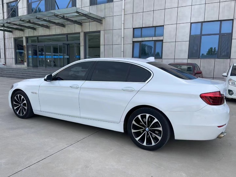 济南16年宝马5系5