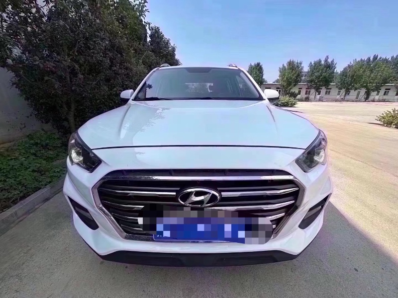 济南18年现代ix351