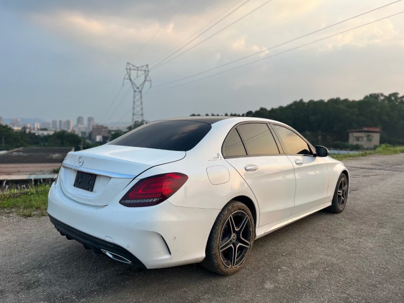 东莞21年奔驰C8
