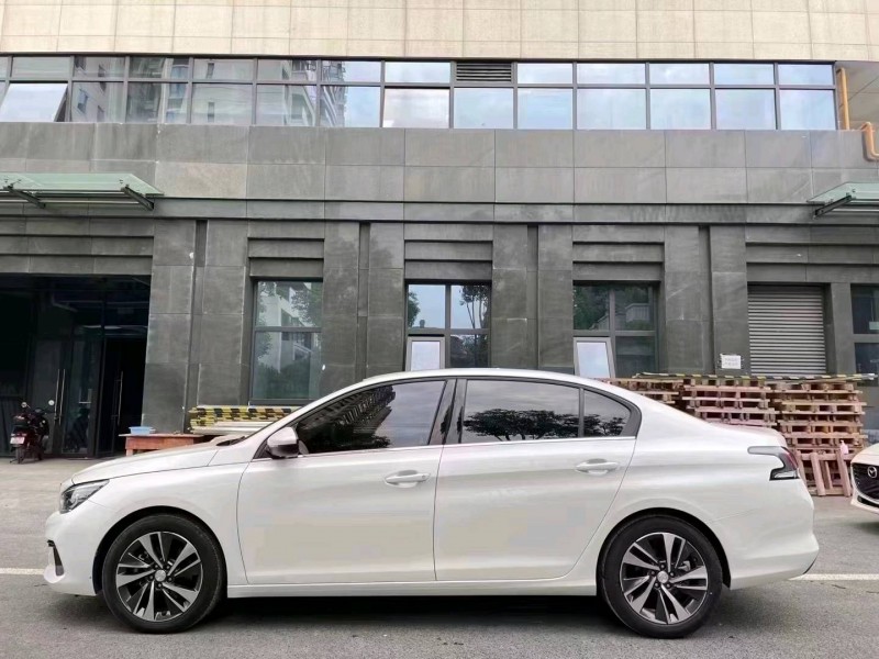 成都21年标致4083