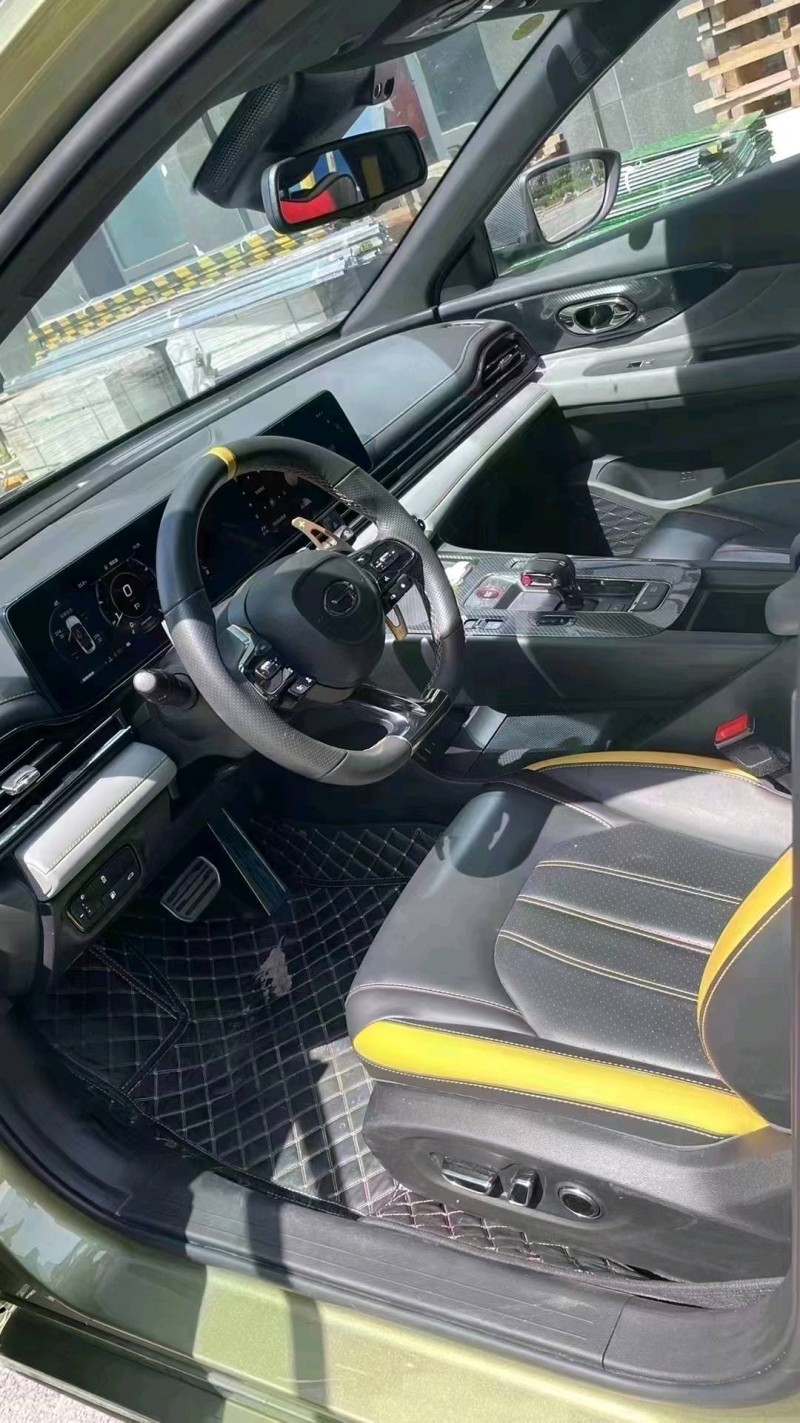 成都22年传祺影豹6