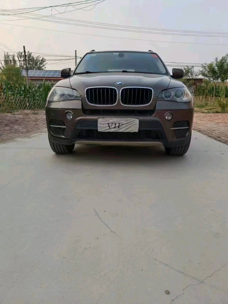 保定13年宝马X51