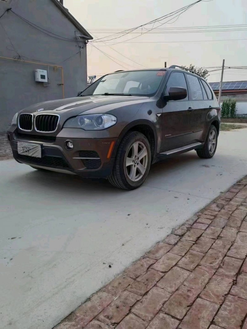 保定13年宝马X53