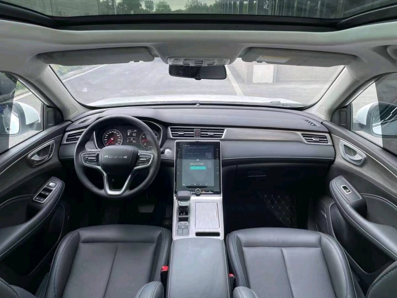 成都22年荣威RX58