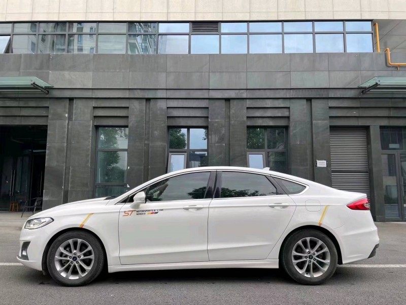 成都20年福特蒙迪欧3