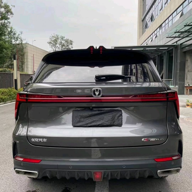 成都22年长安汽车CS755