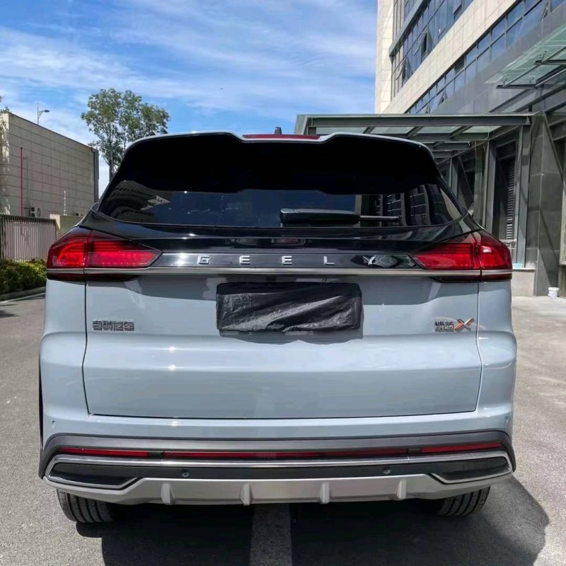 成都22年吉利博越5