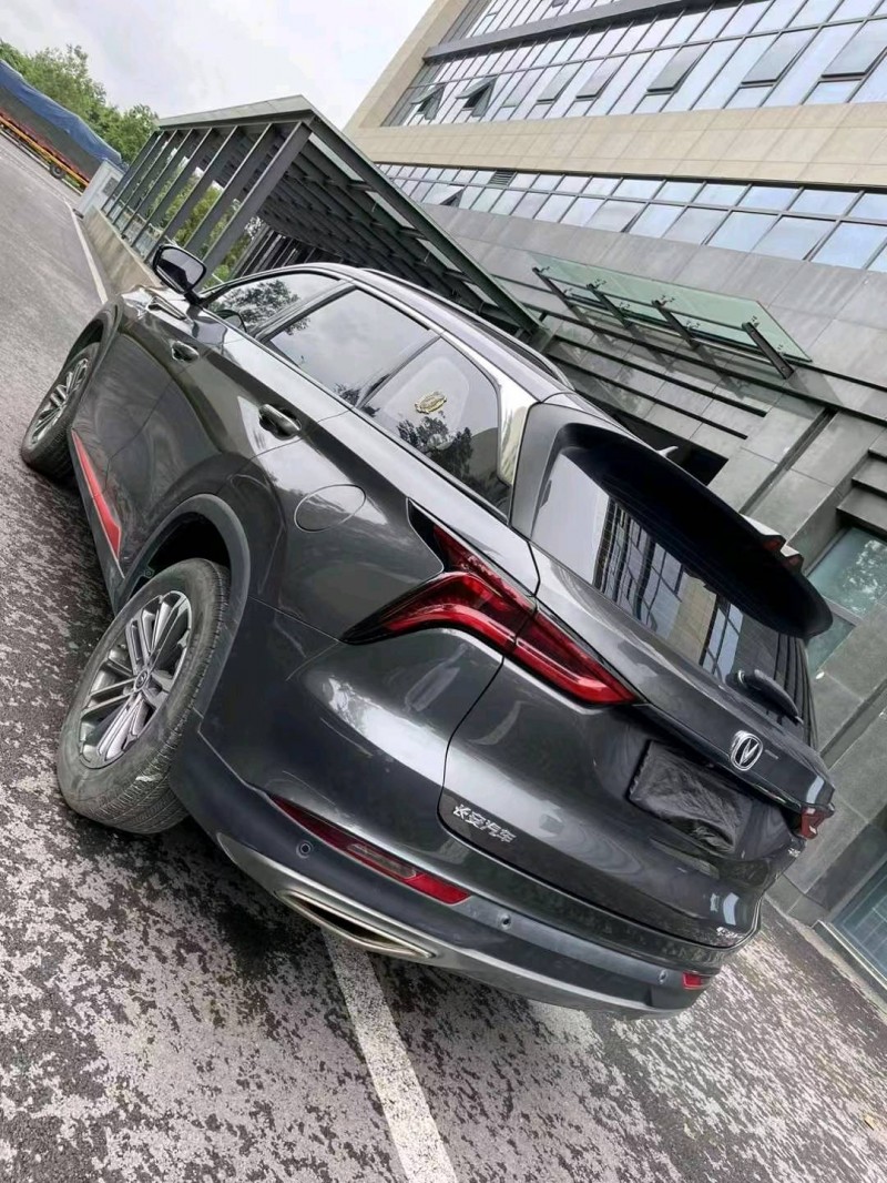 成都21年长安汽车CS754