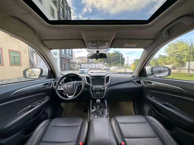 珠海16年长安汽车CS754