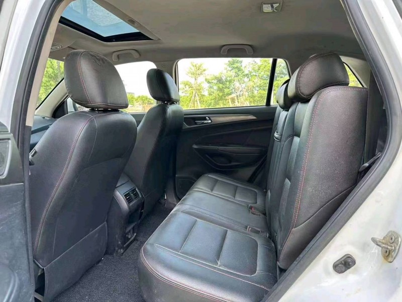 珠海16年长安汽车CS757