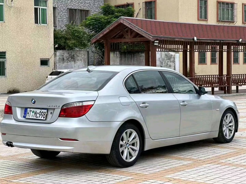 汕头10年宝马5系9